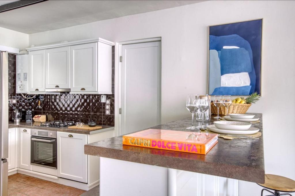 Apartamento Sunny Luxury Loft,Stunning Acropolis View, Jacuzzi Atenas Exterior foto