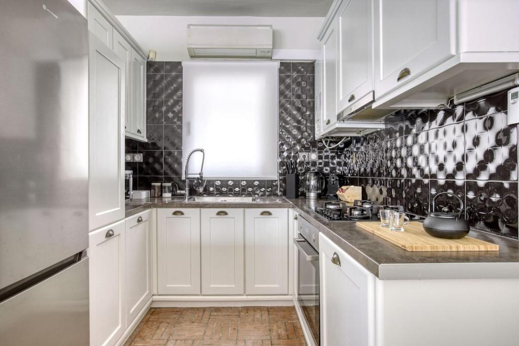 Apartamento Sunny Luxury Loft,Stunning Acropolis View, Jacuzzi Atenas Exterior foto